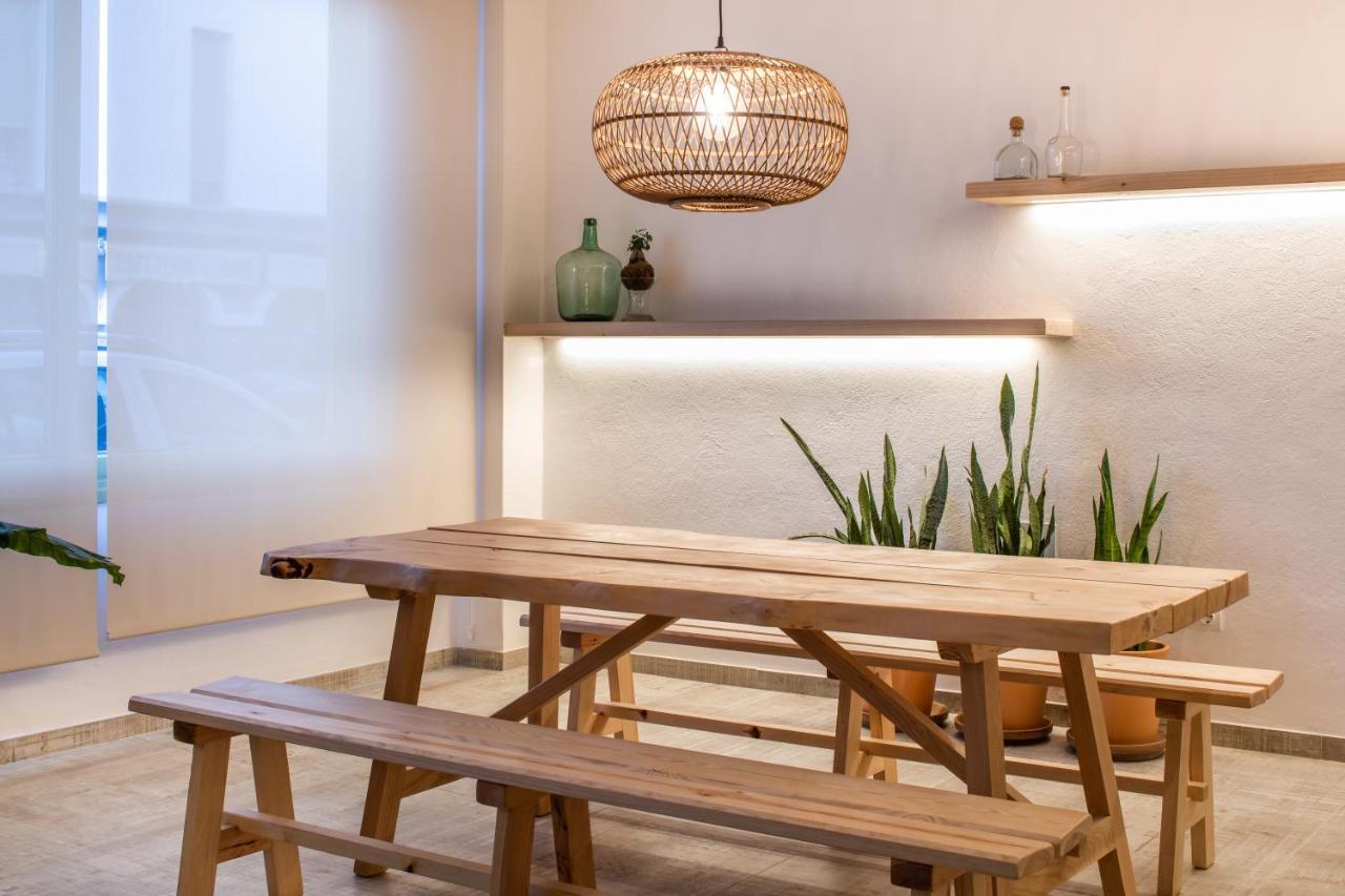 Hostal Residencia Nicolau Sant Antoni de Portmany Dış mekan fotoğraf